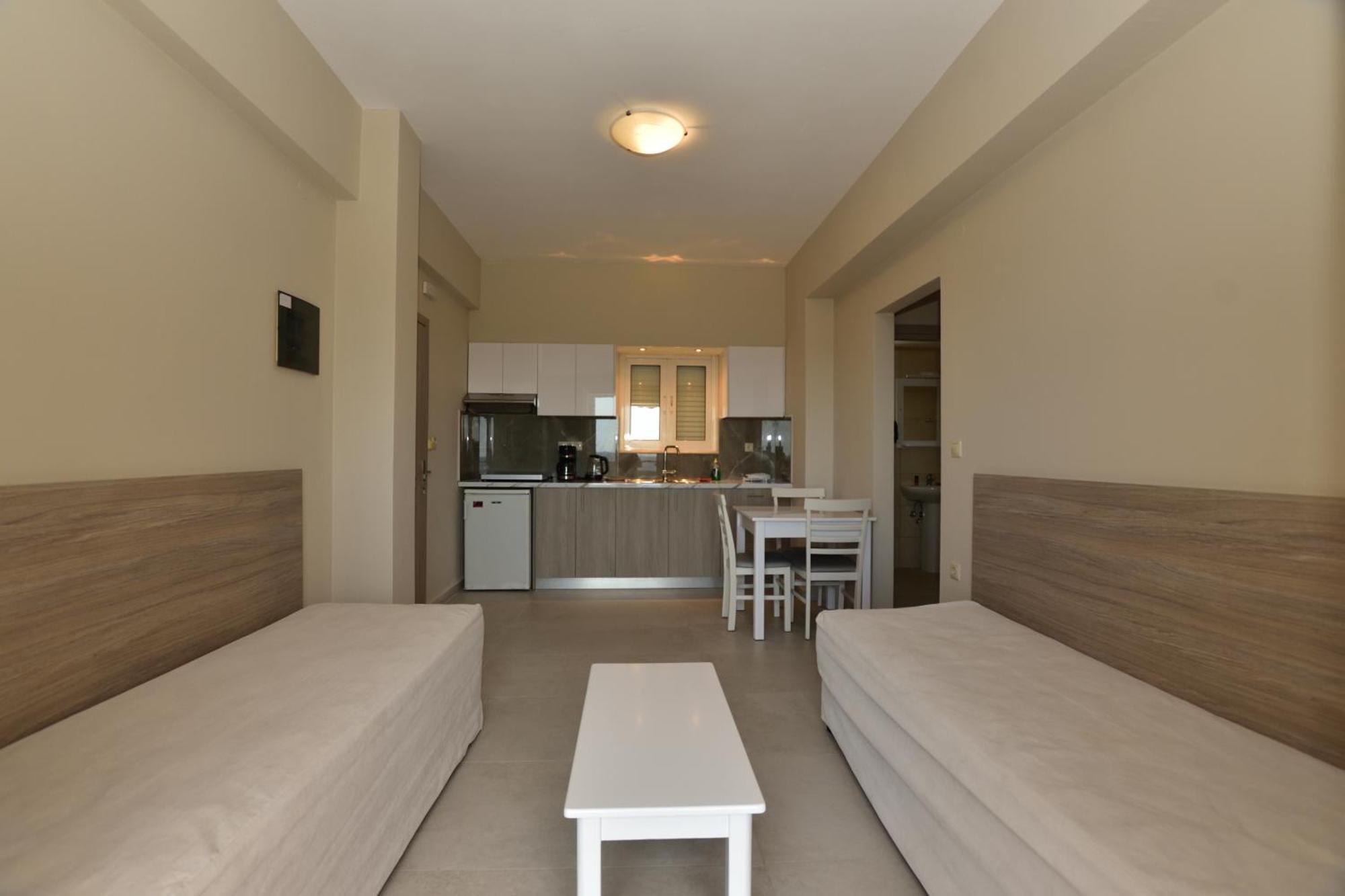 Flisvos Rooms Paleóchora Extérieur photo