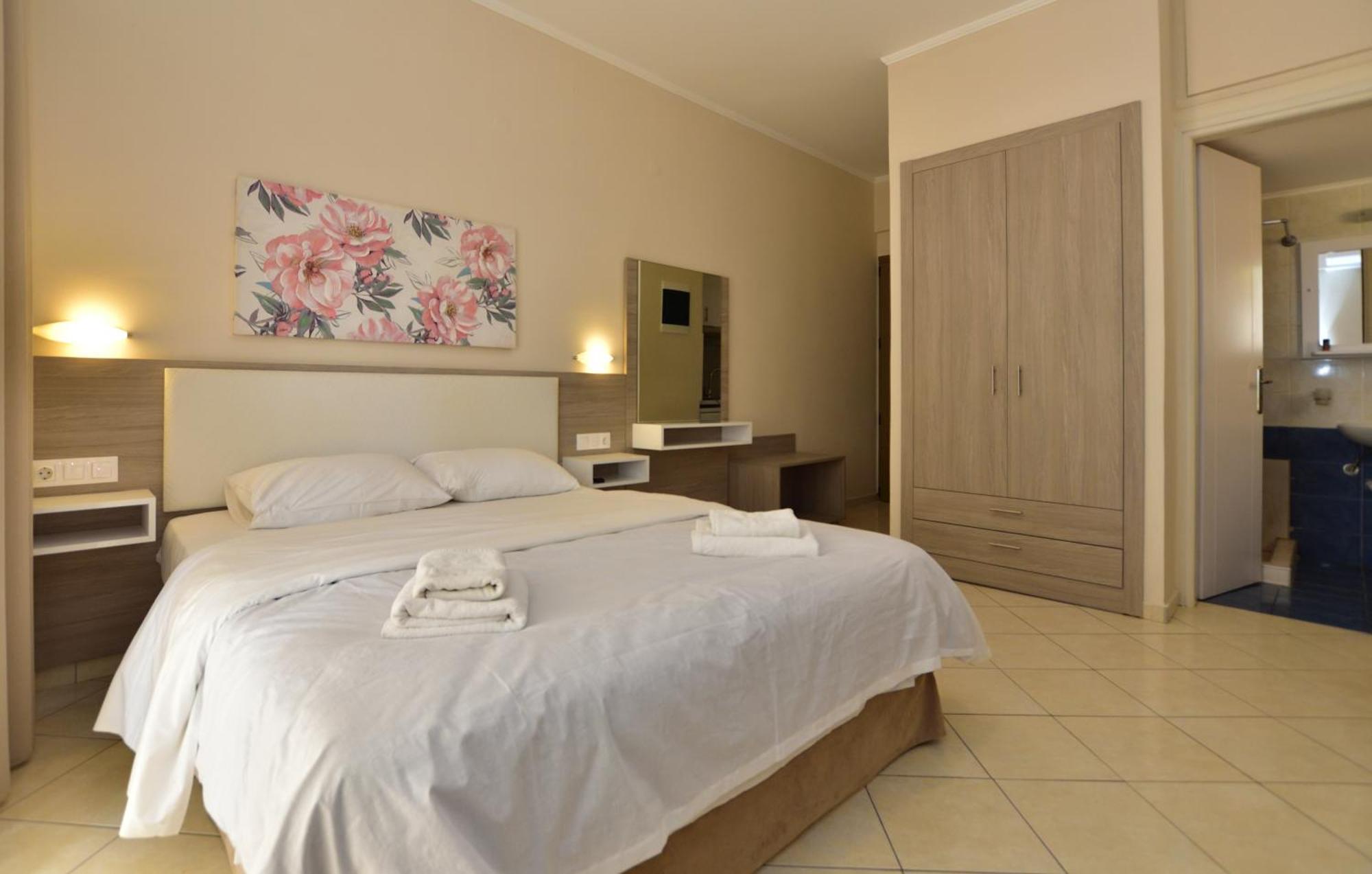 Flisvos Rooms Paleóchora Extérieur photo